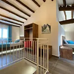 Arsenale Porto Bed & Breakfast 3*