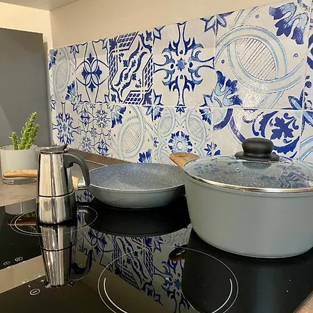 Bed & Breakfast Arsenale Porto Palermo