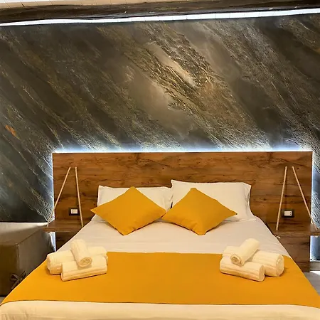 Bed & Breakfast Arsenale Porto Palermo