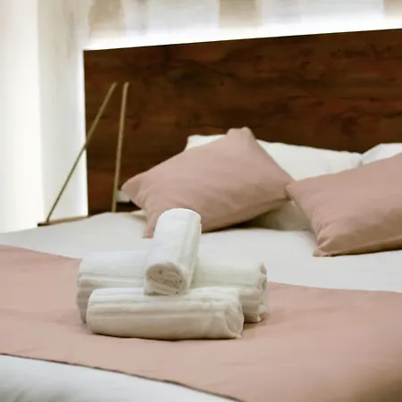 Bed & Breakfast Arsenale Porto Palermo